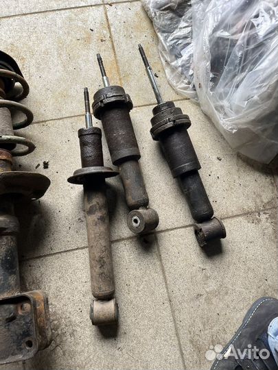 Продам стойки на приору