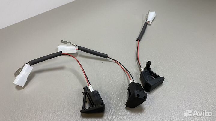 Форсунка омывателя Mercedes w202