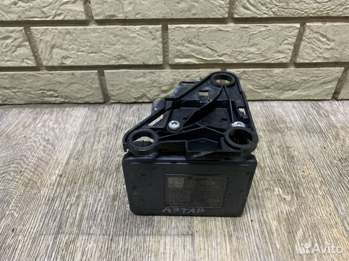 Skoda Octavia A7 Блок ABS (насос)