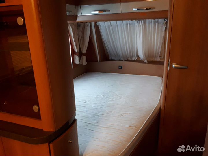 Прицеп-дача Hobby 540 UL De Luxe Easy, 2009