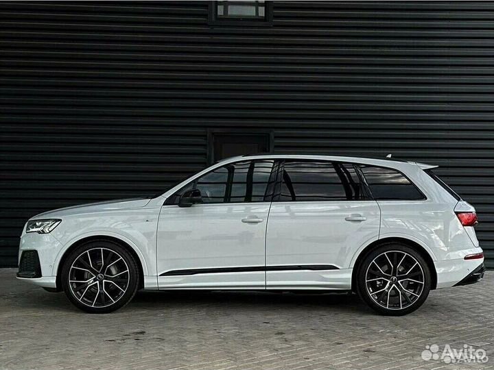 Audi Q7 3.0 AT, 2023