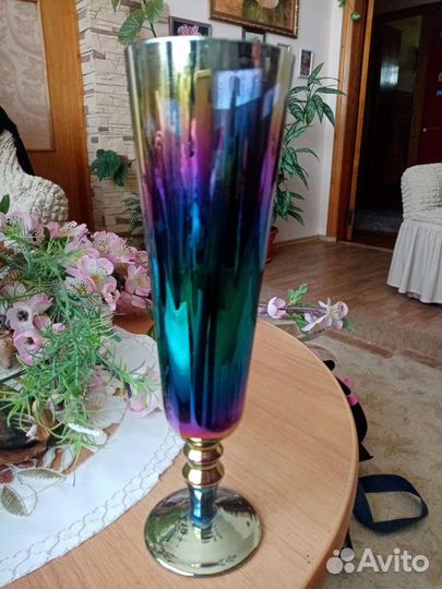 Фужеры переливающиеся