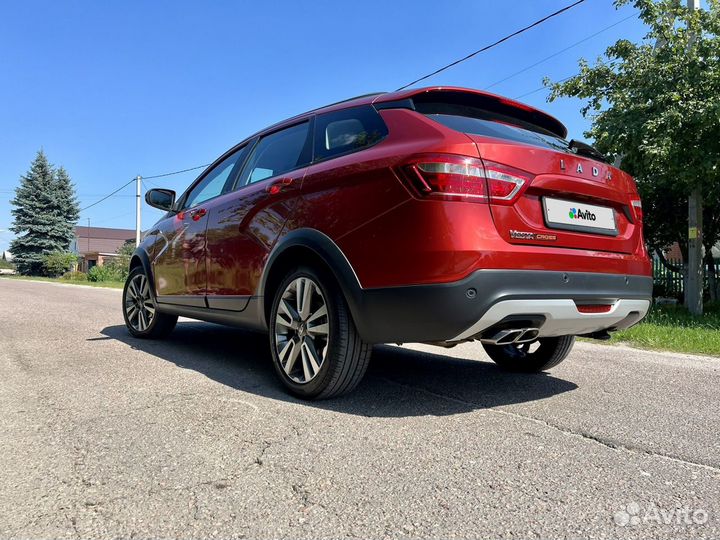 LADA Vesta Cross 1.6 CVT, 2021, 44 500 км