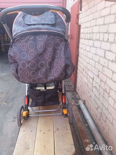 Прогулочная коляска бу
