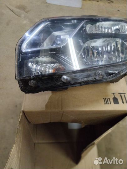 Фара renault duster