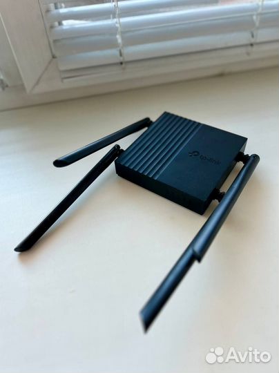 Wi-Fi роутер TP-Link Archer C64
