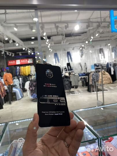 Защитное стекло на Samsung A22S 6D