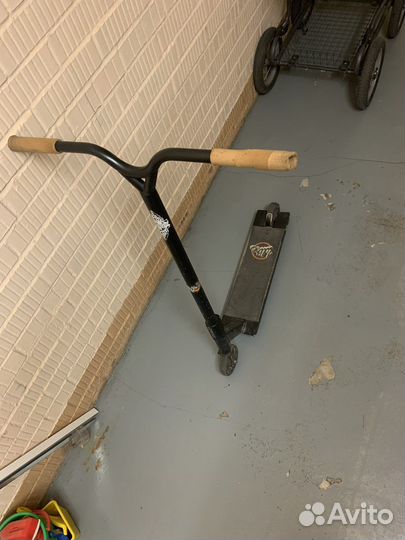 Трюковой самокат