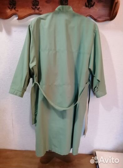 Плащ женский 52-54 р