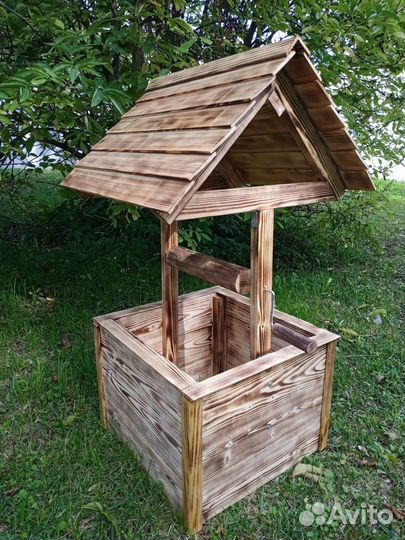 Колодец декоративный