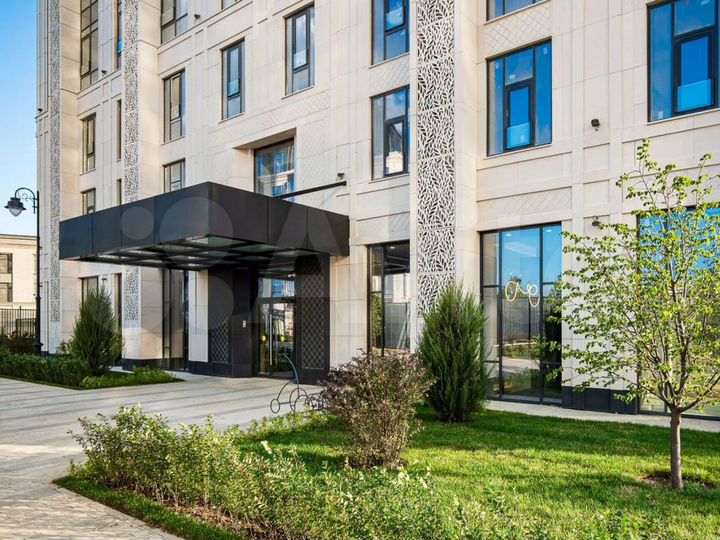 2-к. квартира, 73,7 м², 18/23 эт.