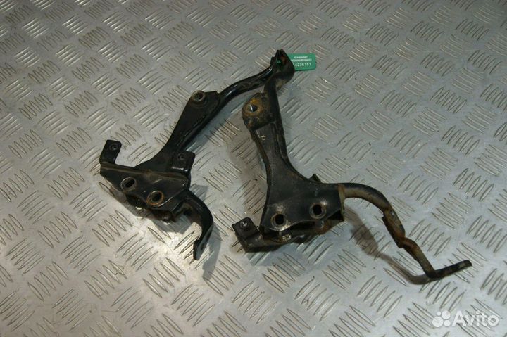 Крепление Kawasaki GPX250