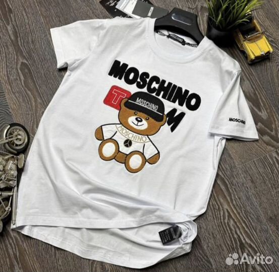 Футболка мужская moschino