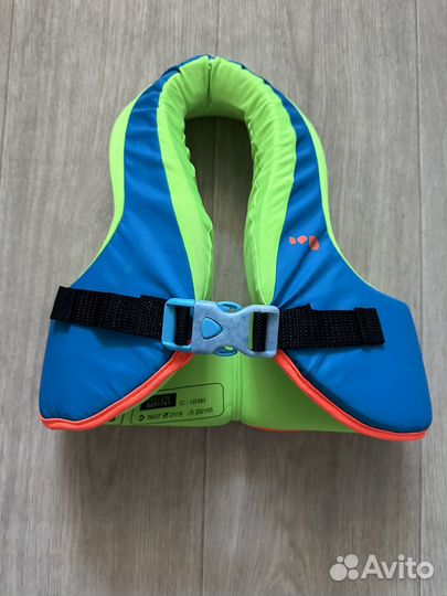 Спасательный жилет для детей