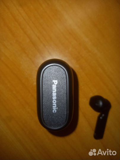 Правый наушник panasonic RZ-B100W