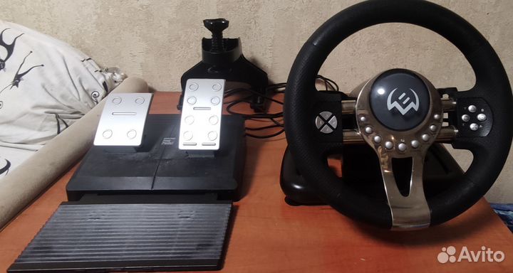 Игровой руль с педалями seven GC-W800