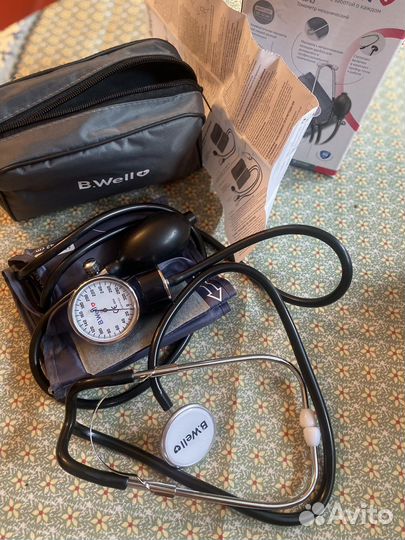 Тонометр механический B. Well