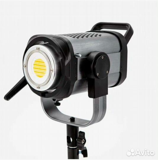 Светодиодный осветитель Fotokvant cobac-300A LED