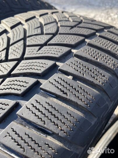 Goodyear UltraGrip Performance Gen-1 225/55 R17