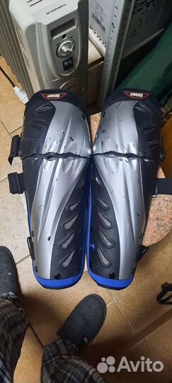 Мотозащита наколенники