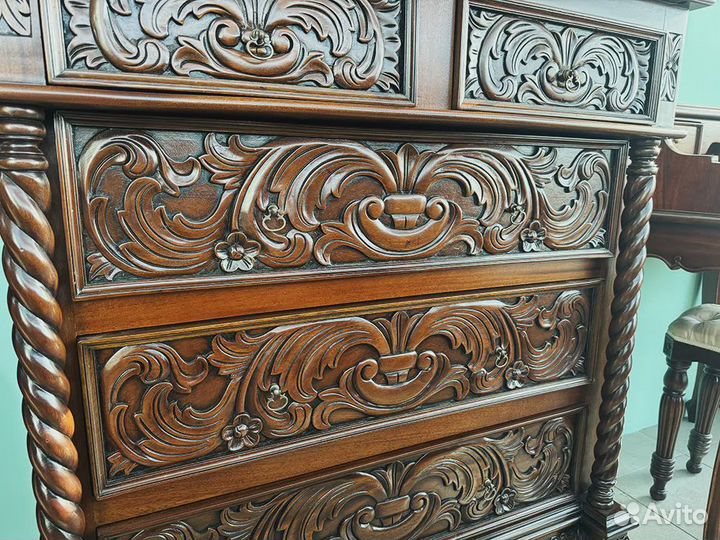 Комод из массива 