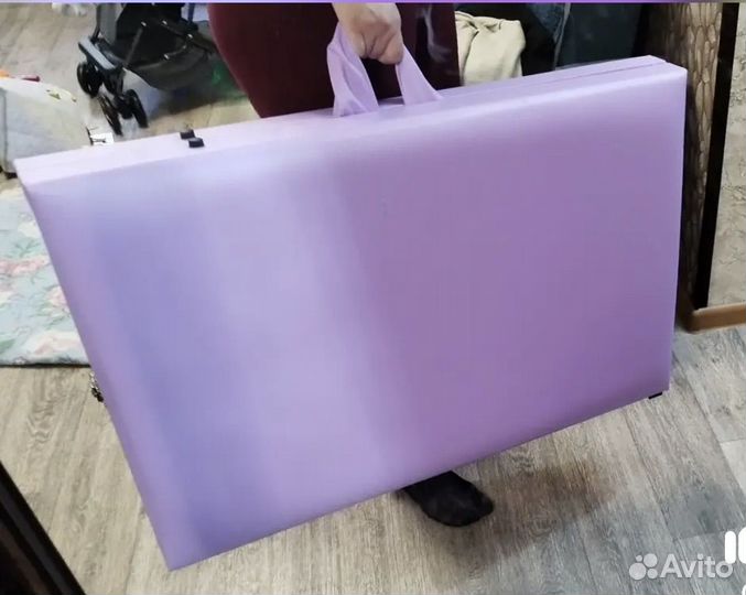 Кушетка для наращивания ресниц