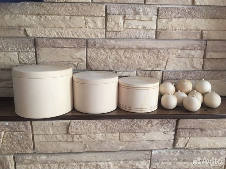 Шкатулки новогодние с шарами на ёлку