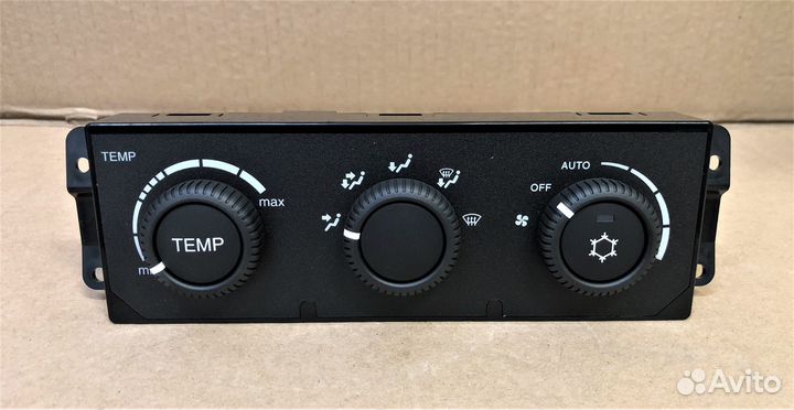 Блок управления климатической установкой LADA