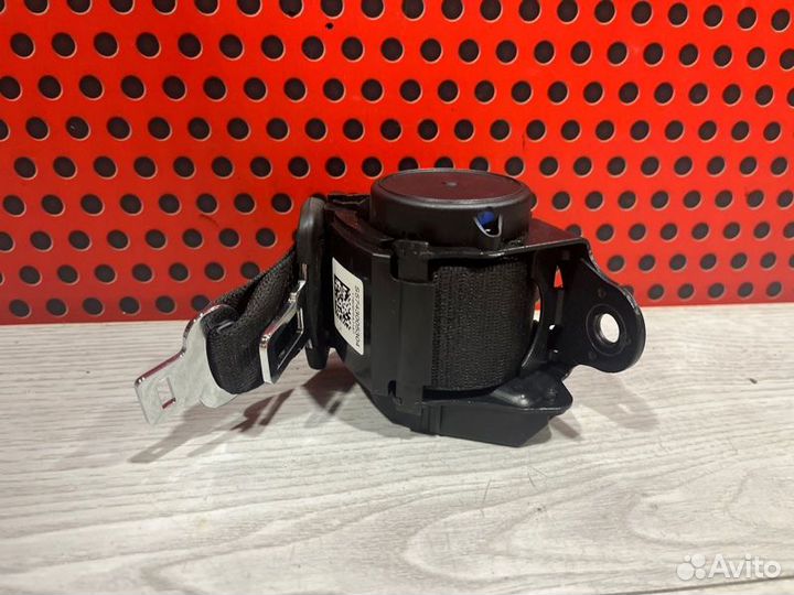 Ремень безопасности задний Bmw 5 G30 2018