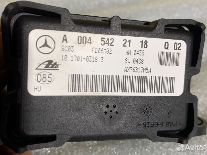 Датчик ускорения w221