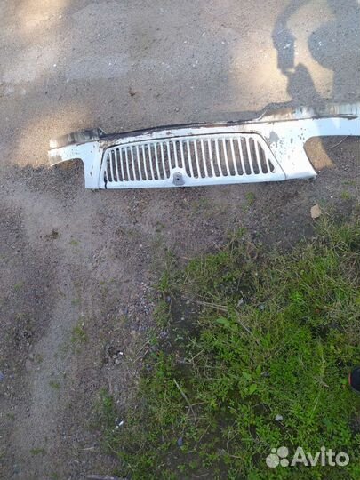 Решётка передняя на Газель