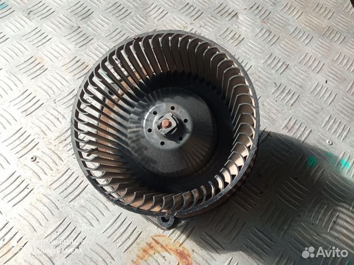 Моторчик печки LADA Kalina