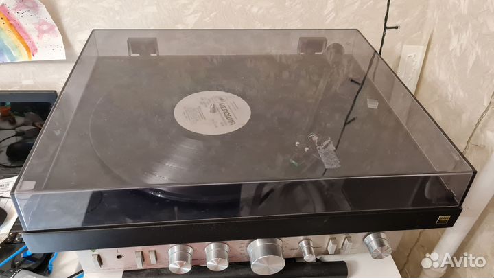 Проигрыватель винила sony