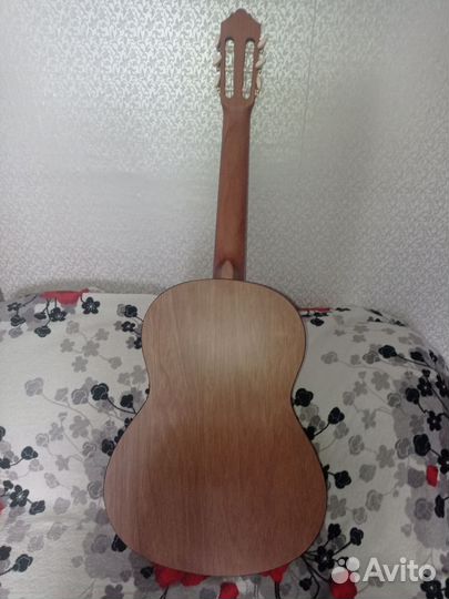 Классическая гитара yamaha C40M