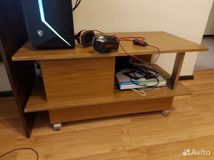 Журнальный столик бу