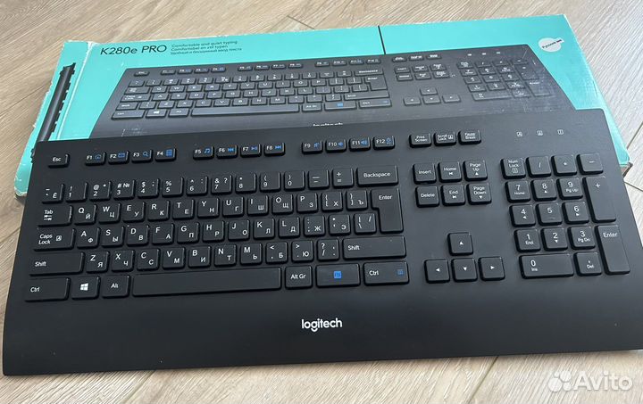 Клавиатура Logitech k280e
