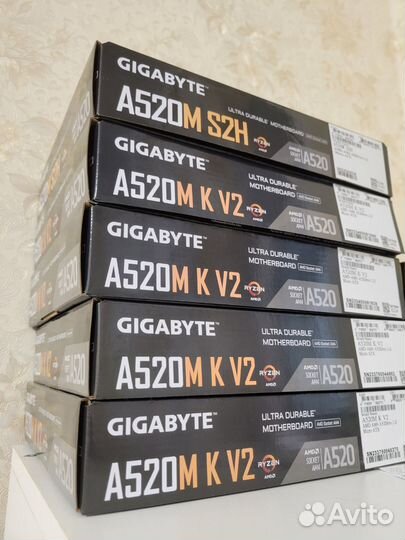 Новая материнская плата Am4 А520