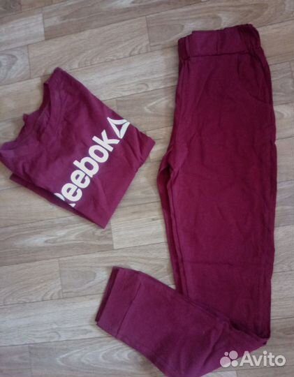 Костюм спортивный