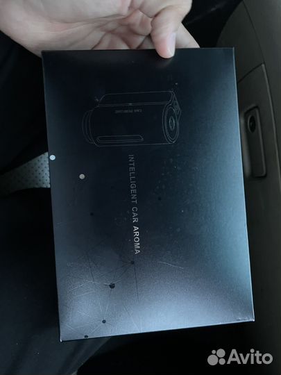 Ароматизатор в машину автоматический