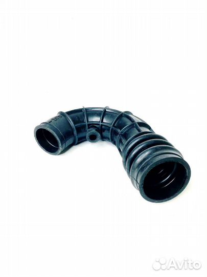 Патрубок воздухозаборника Приора к Дмрв