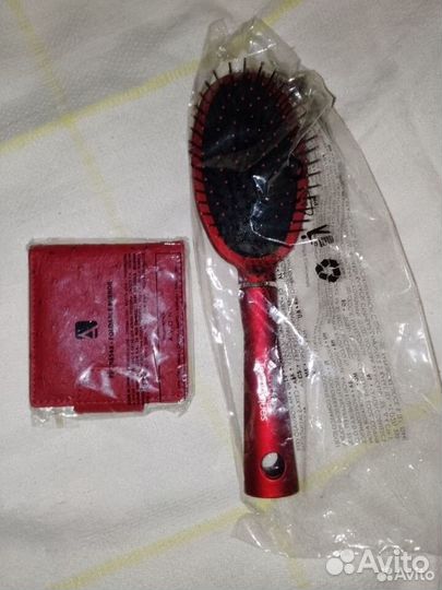 Расческа и зеркальце,часики, бигуди гибкие