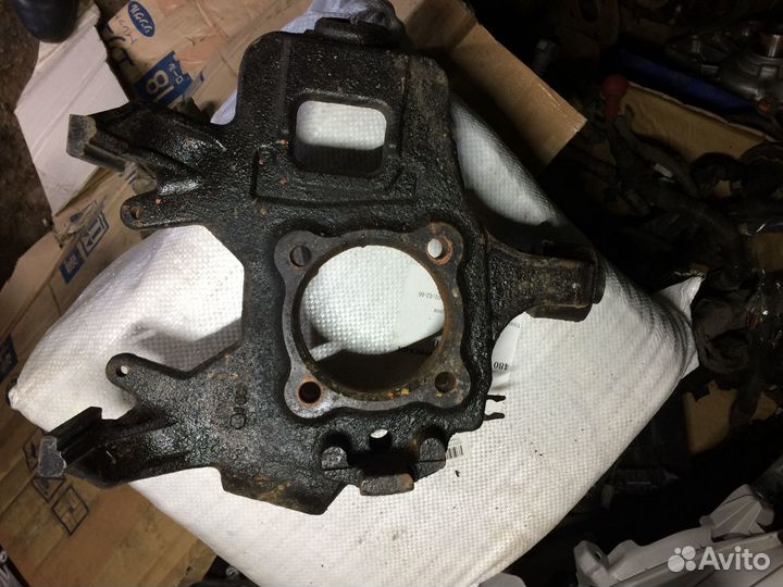 Кулак задний цапфа Нисан Армада Инфинити QX56 TA60