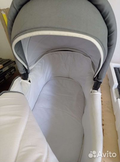 Продам коляску 3 в 1 zippy classic б/у