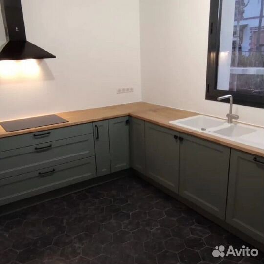 Современная стильная кухня