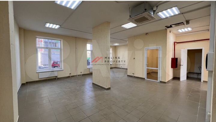 Продам торговое помещение, 112 м²