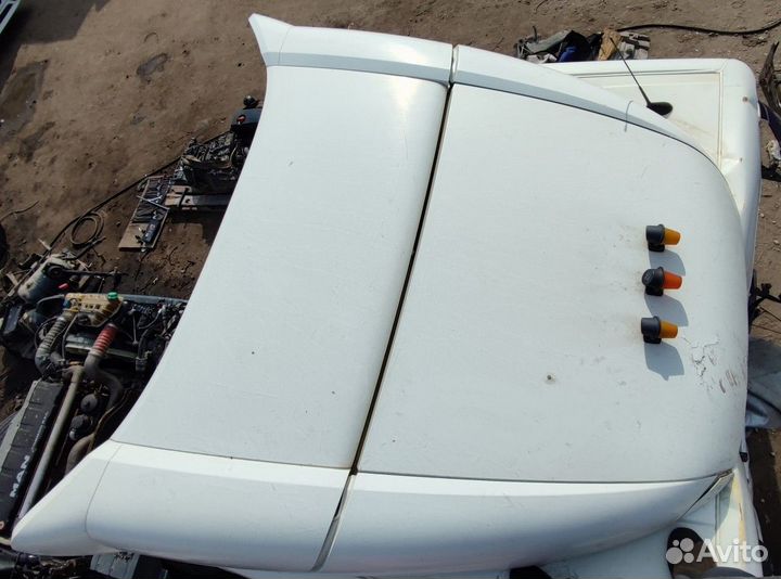 Спойлер кабины Daf XF105