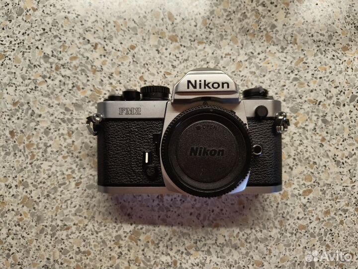 Пленочный фотоаппарат Nikon FM2 серебро