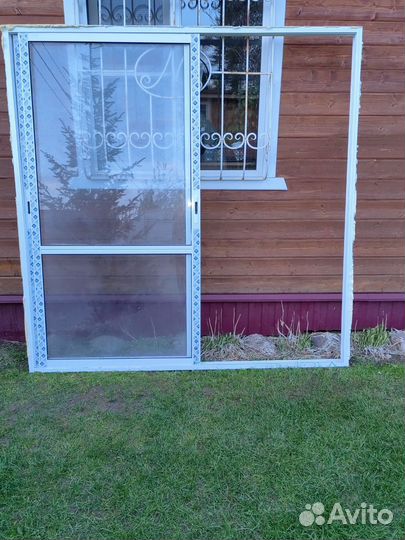 Окно-дверь раздвижное