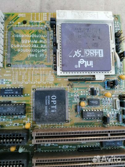 Материнская плата