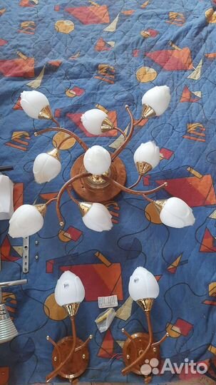 Люстра и светильники бра комплект